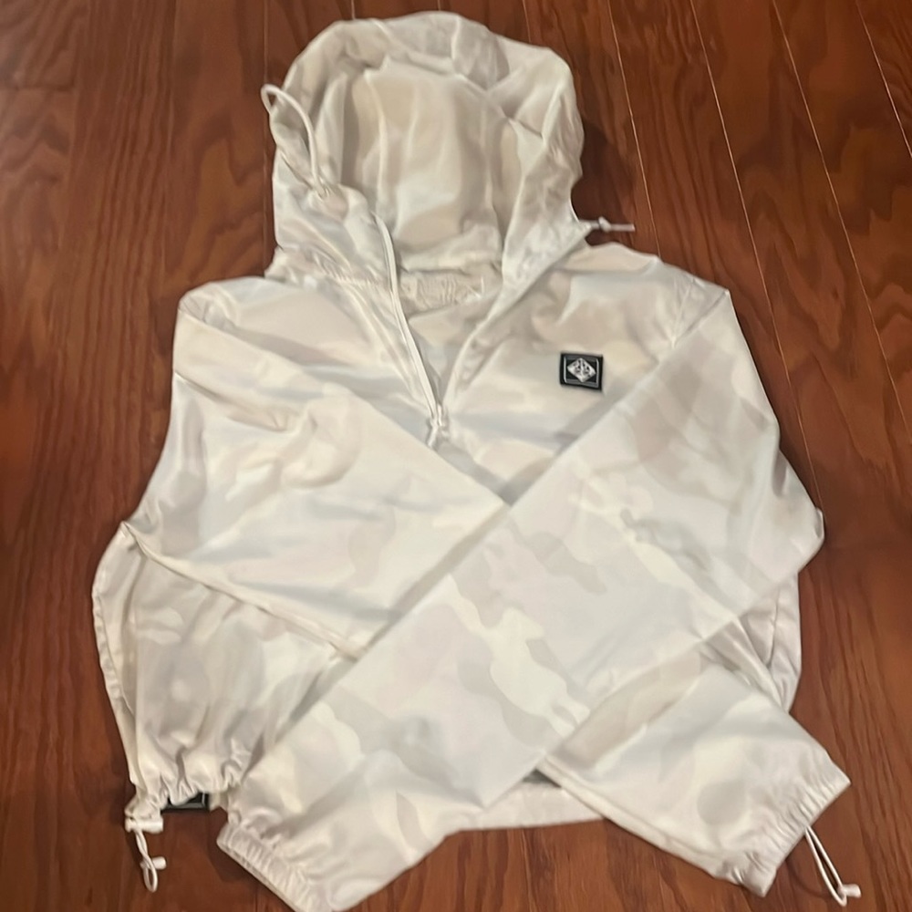 M 22 White/Light grey camo Cropped Wind breaker